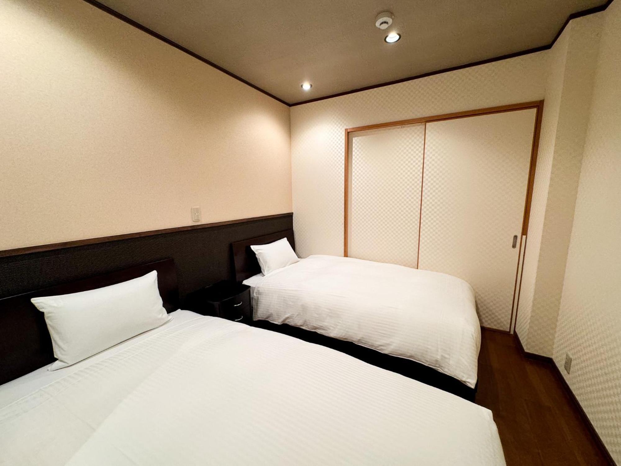 Rinn Hostel Miyagawacho Кіото Екстер'єр фото