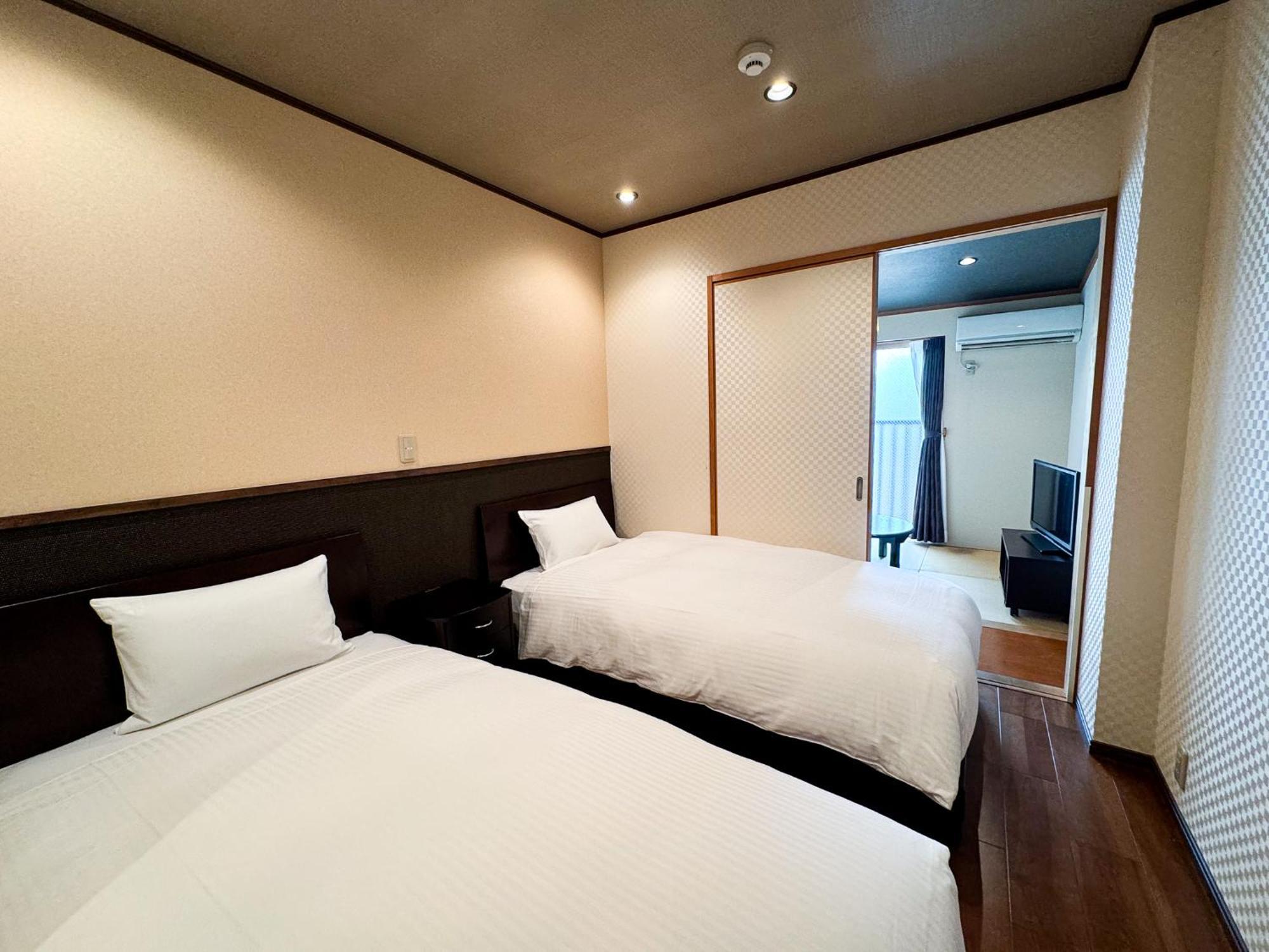 Rinn Hostel Miyagawacho Кіото Екстер'єр фото