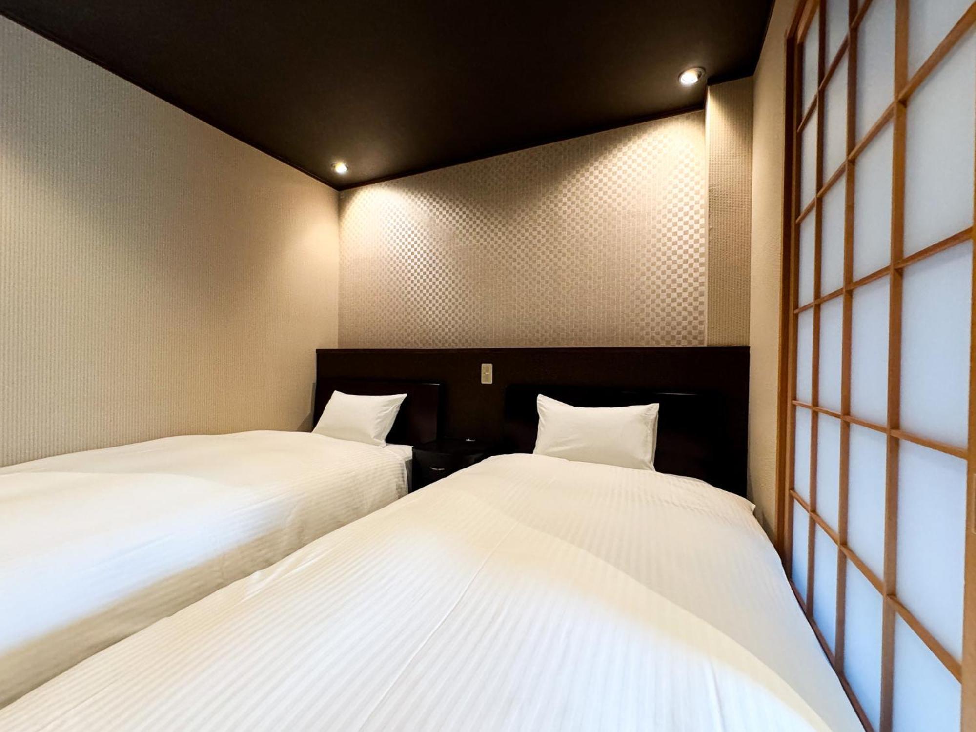 Rinn Hostel Miyagawacho Кіото Екстер'єр фото